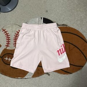 Nike SB pastel Pink shorts